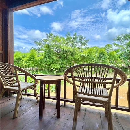 Viengtara Vangvieng Resort Vang Vieng Dış mekan fotoğraf